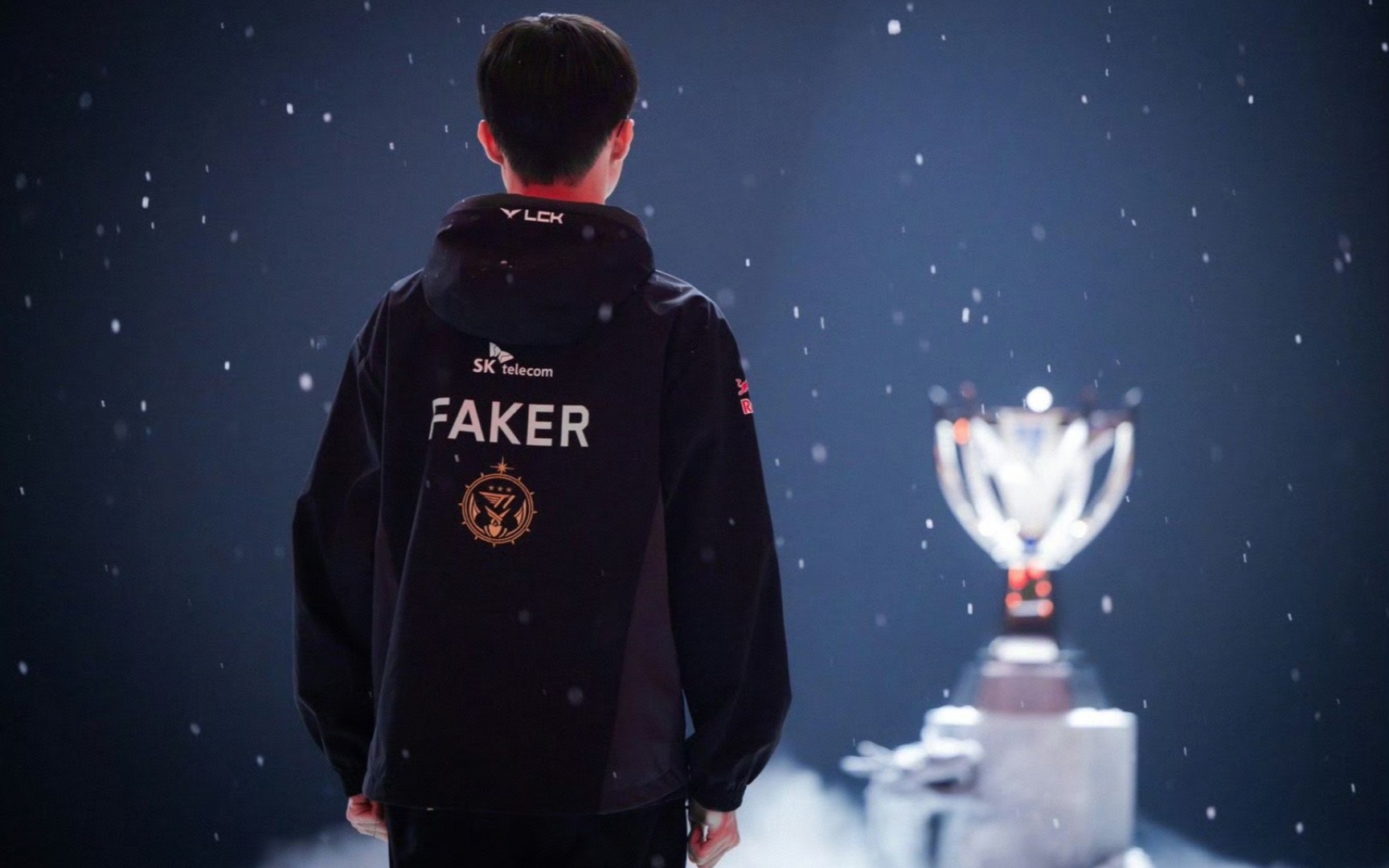 【lpl战报】RNG 2-0 TES：虎大将军宝刀未老 斩获二连MVP